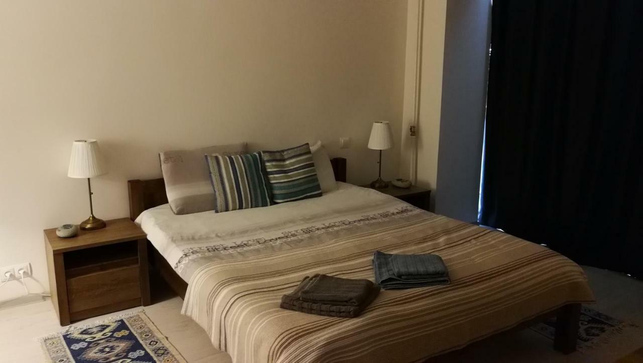 House Radu & Nata Of Westeros Apartman Kisinyov Kültér fotó